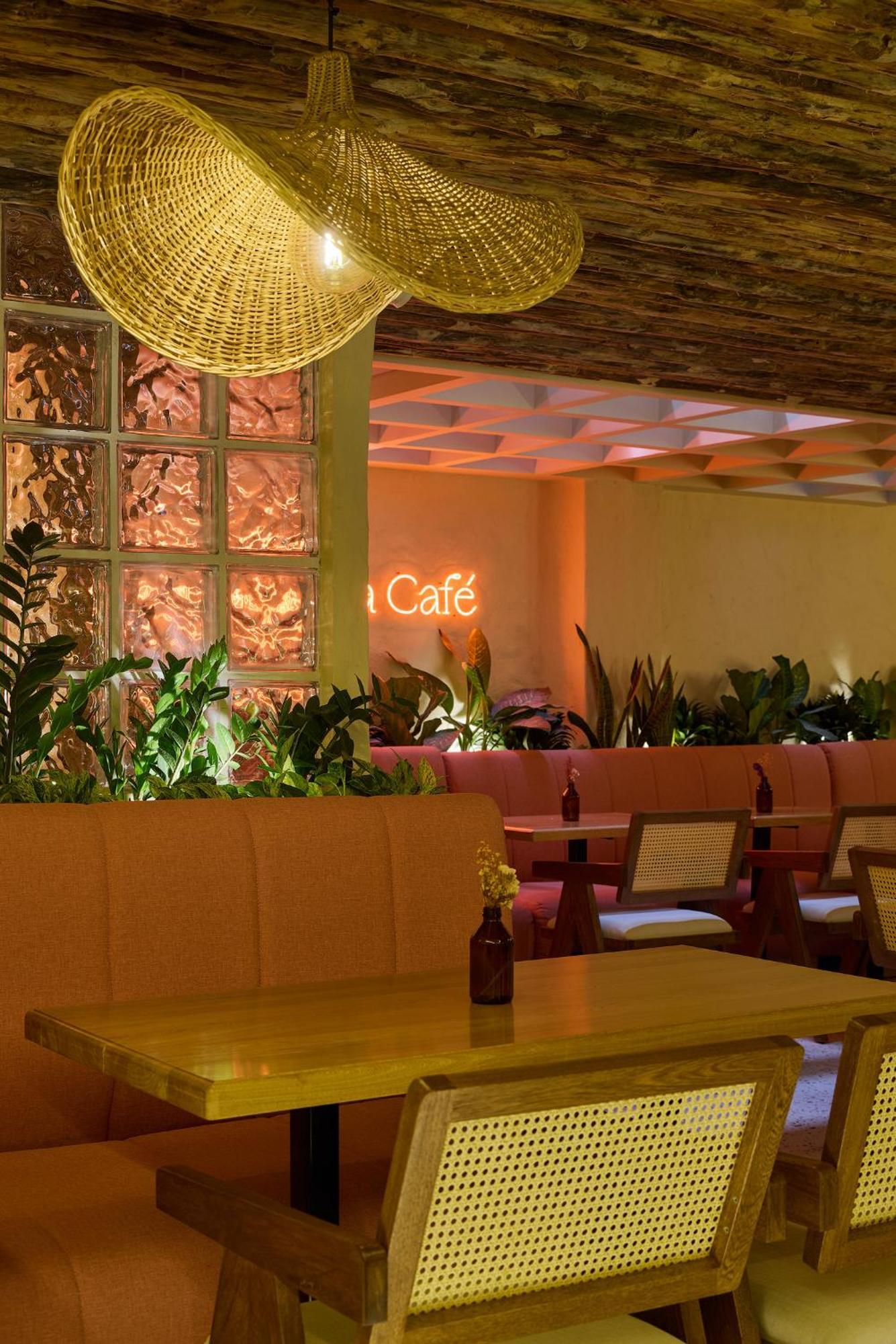 Sonata 44 Hotel Laureles Medellin Bagian luar foto