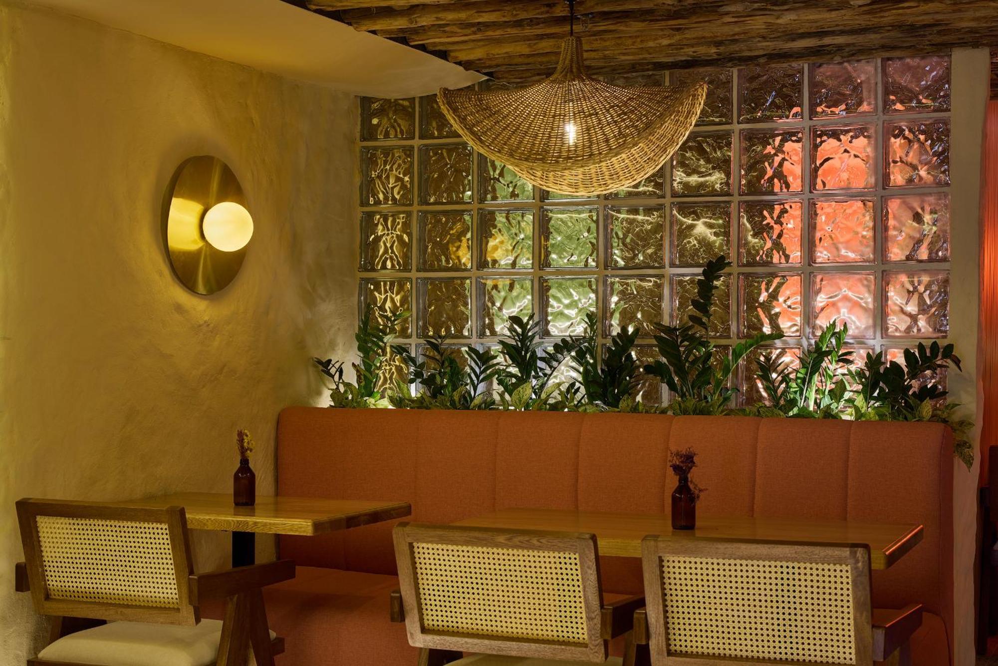 Sonata 44 Hotel Laureles Medellin Bagian luar foto